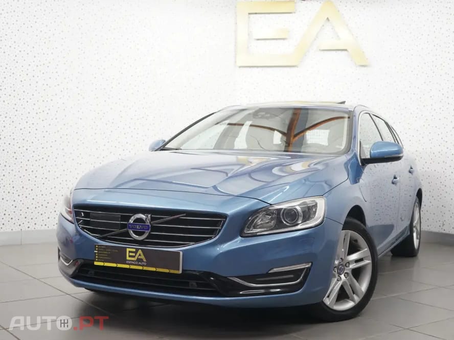 Volvo V60 2.4 D6 Summum AWD Phev