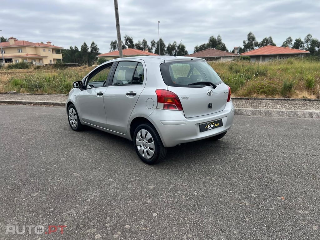 Toyota Yaris 1.0 VVT-i AC