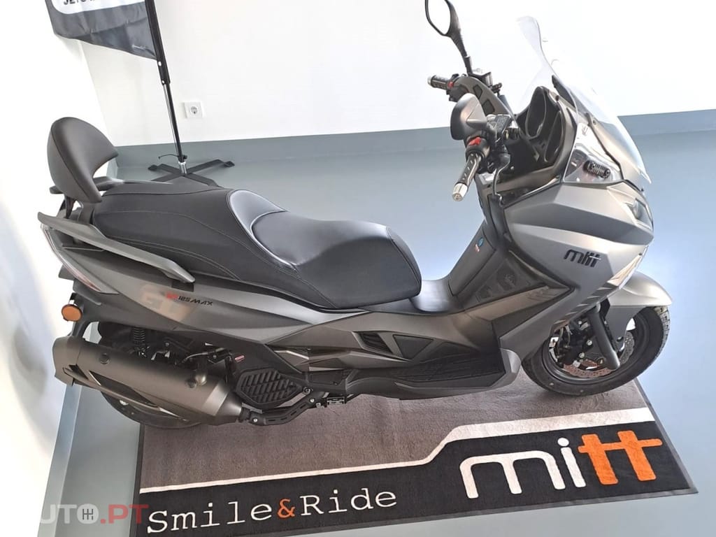Mitt 125 GT MAX