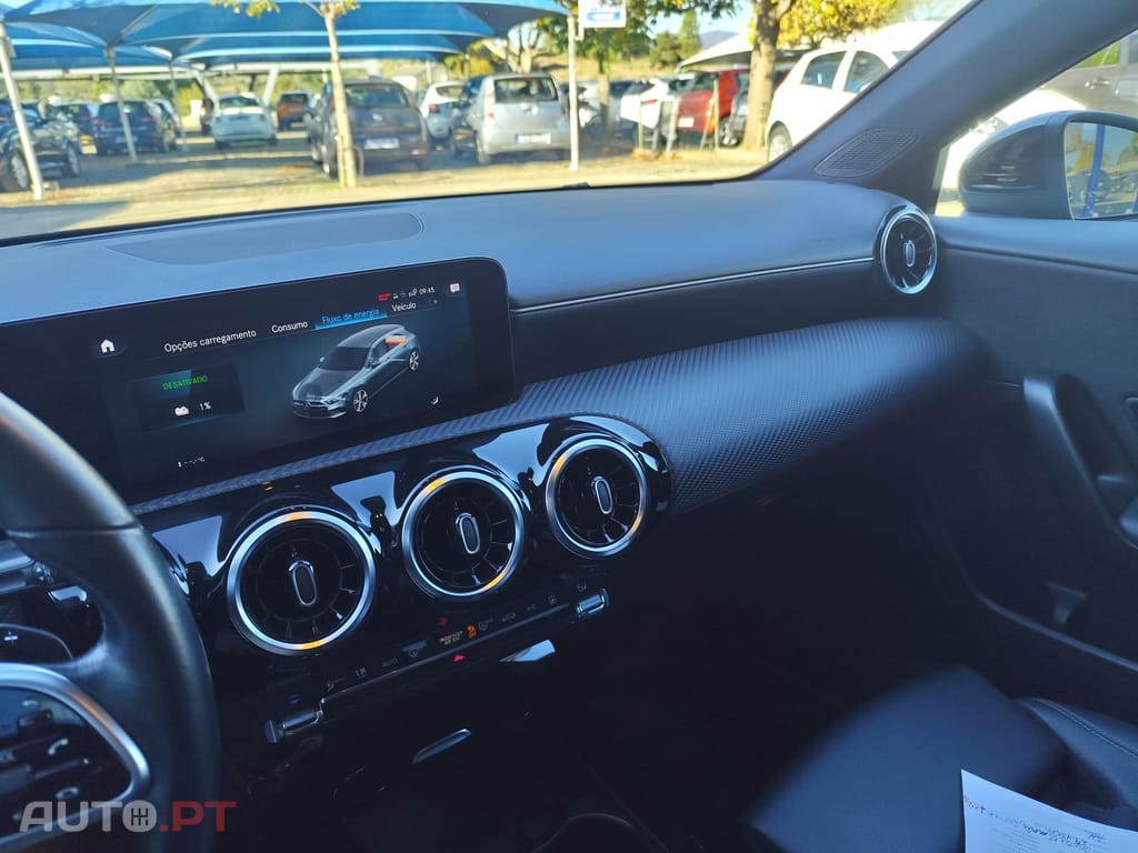 Mercedes-Benz A 250 MERCEDES-BENZ CLASSE A - A 250 E
