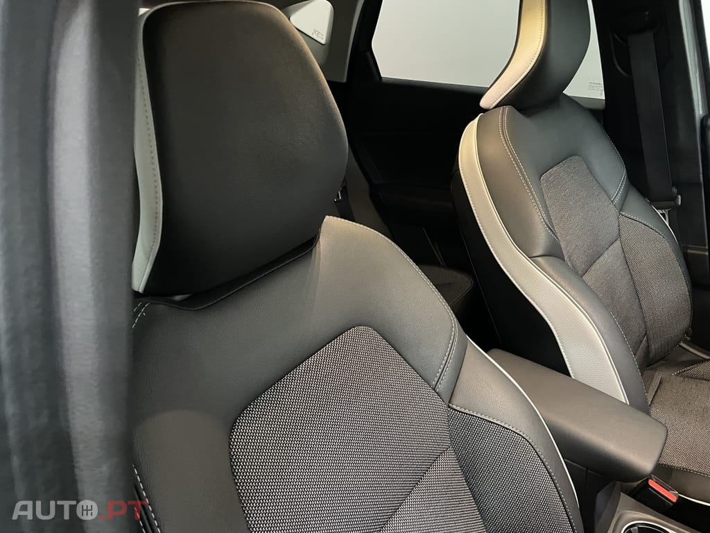 Renault Captur 1.0 TCe Intens