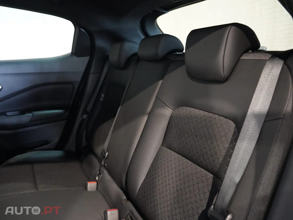 Nissan Juke 1.0 DIG-T N-Connecta DCT