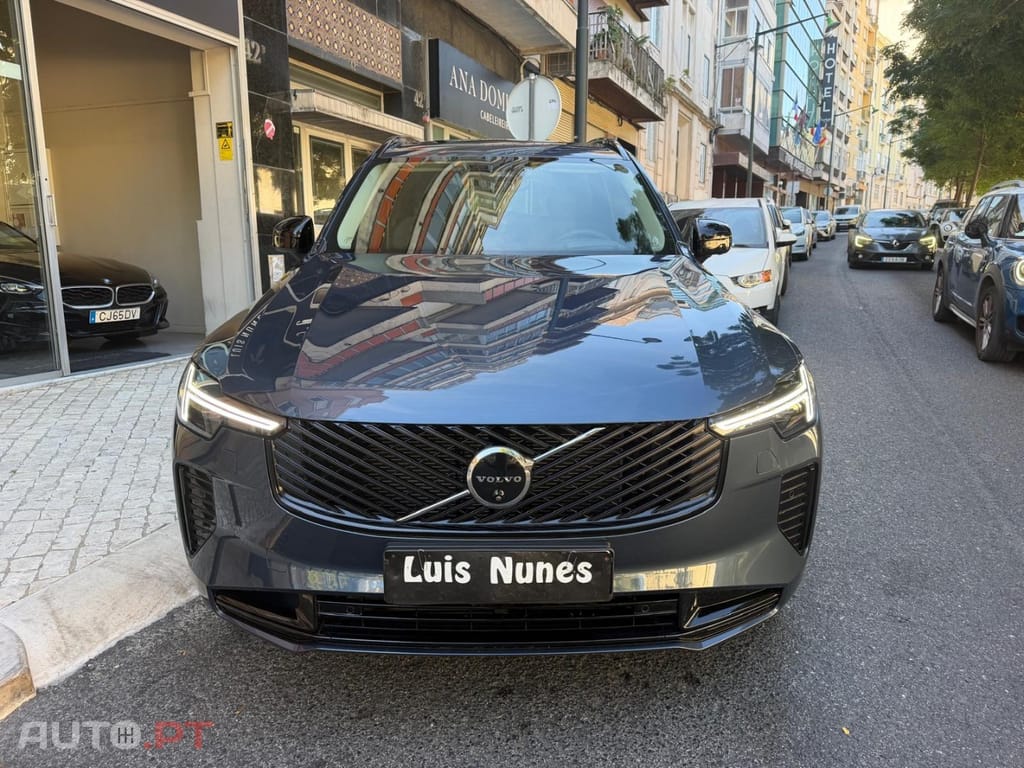 Volvo XC90 2.0 T8 PHEV Plus Dark AWD
