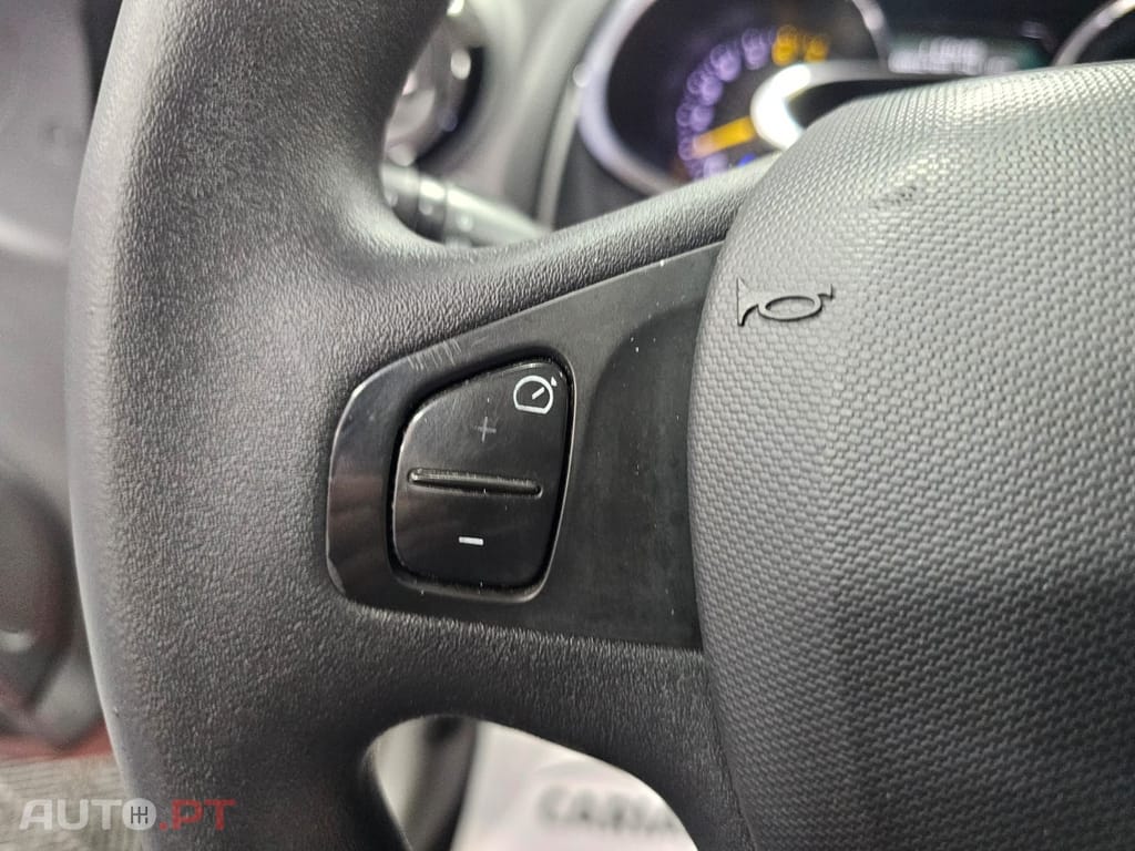 Renault Clio 0.9 TCE Limited