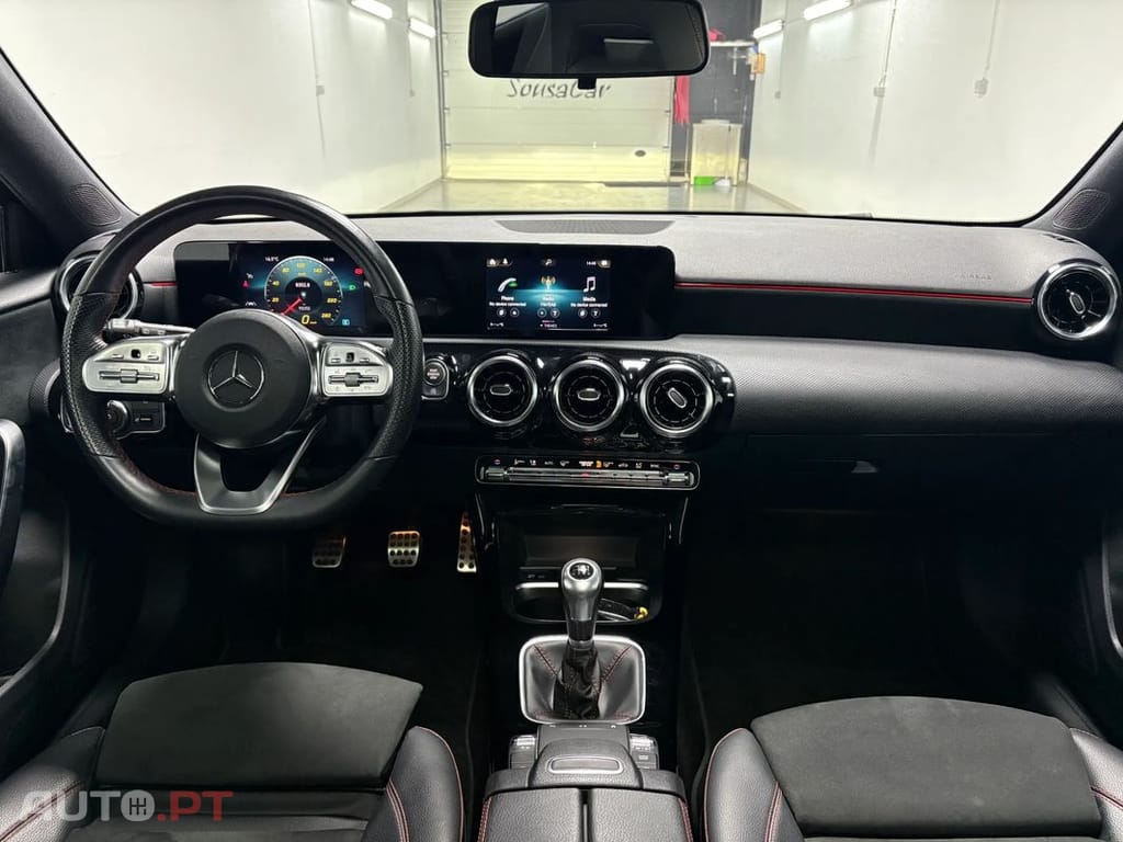 Mercedes-Benz A 160 d AMG Line