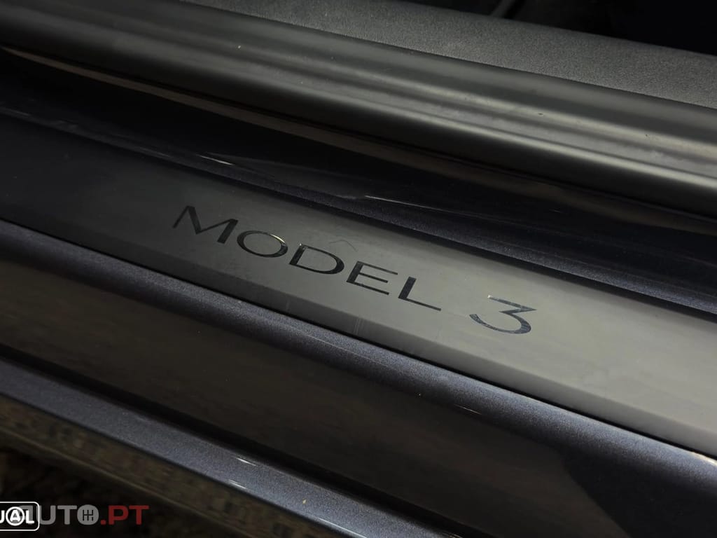 Tesla Model 3 Long Range Tração Integral