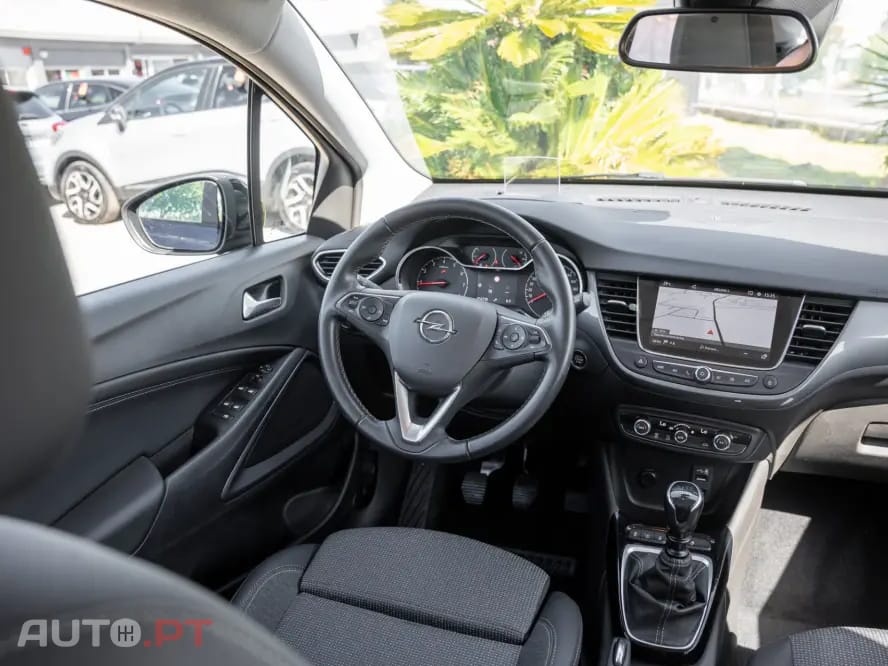 Opel Crossland 1.2 T Elegance