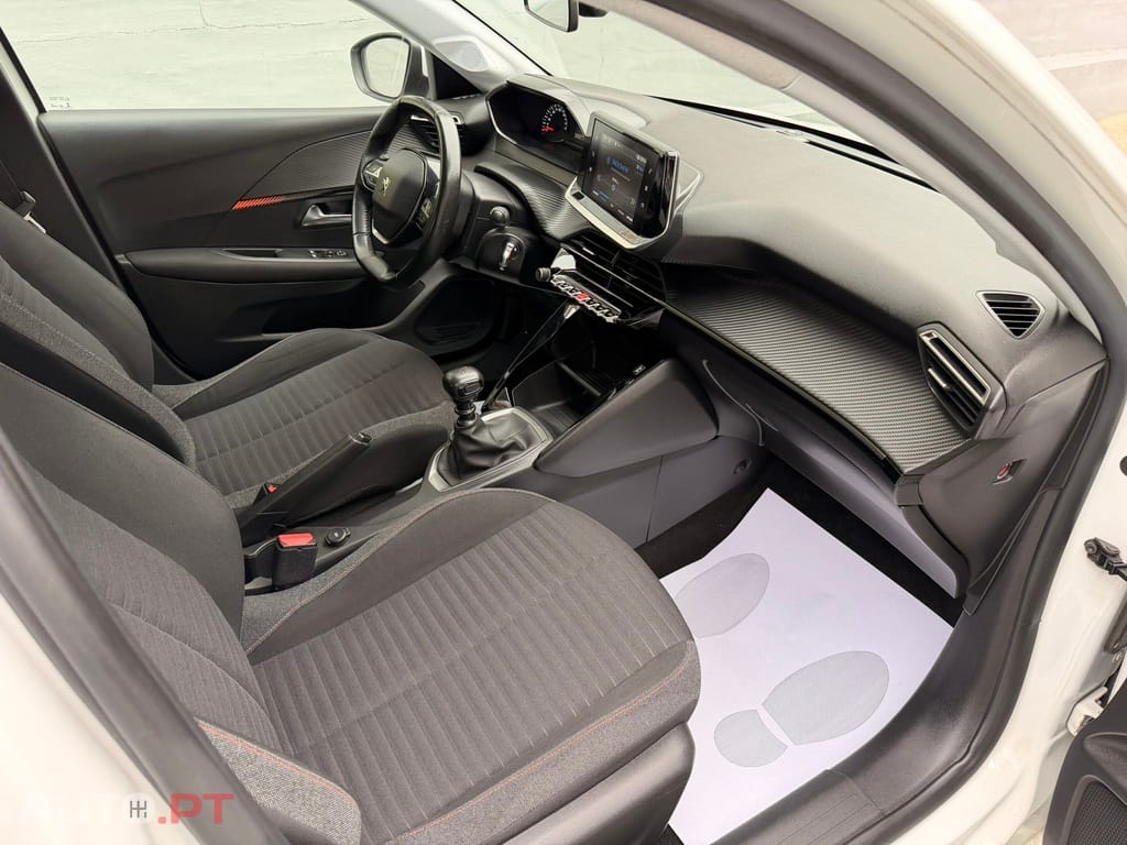 Peugeot 208 1.5 HDI Active 102cv