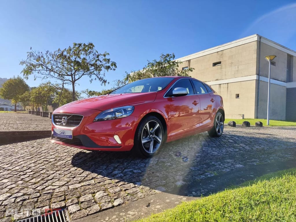 Volvo V40 1.5 T3 Sport Edition R Geartronic