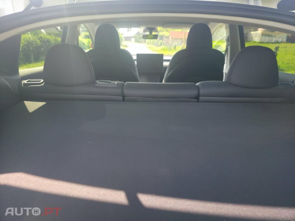 Tesla Model Y Tração Traseira