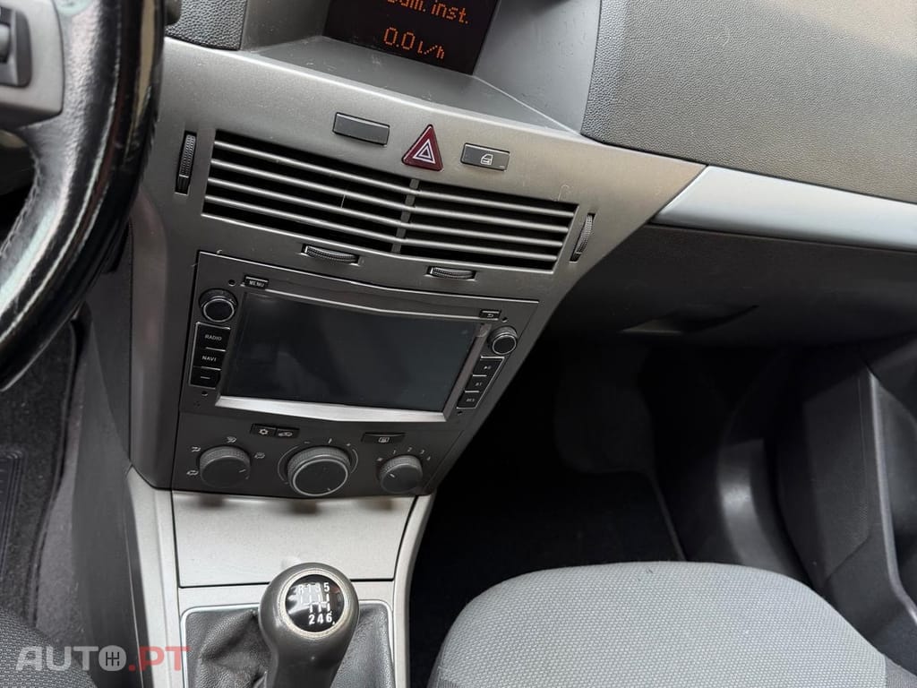 Opel Astra 1.3 CDTI Elegance