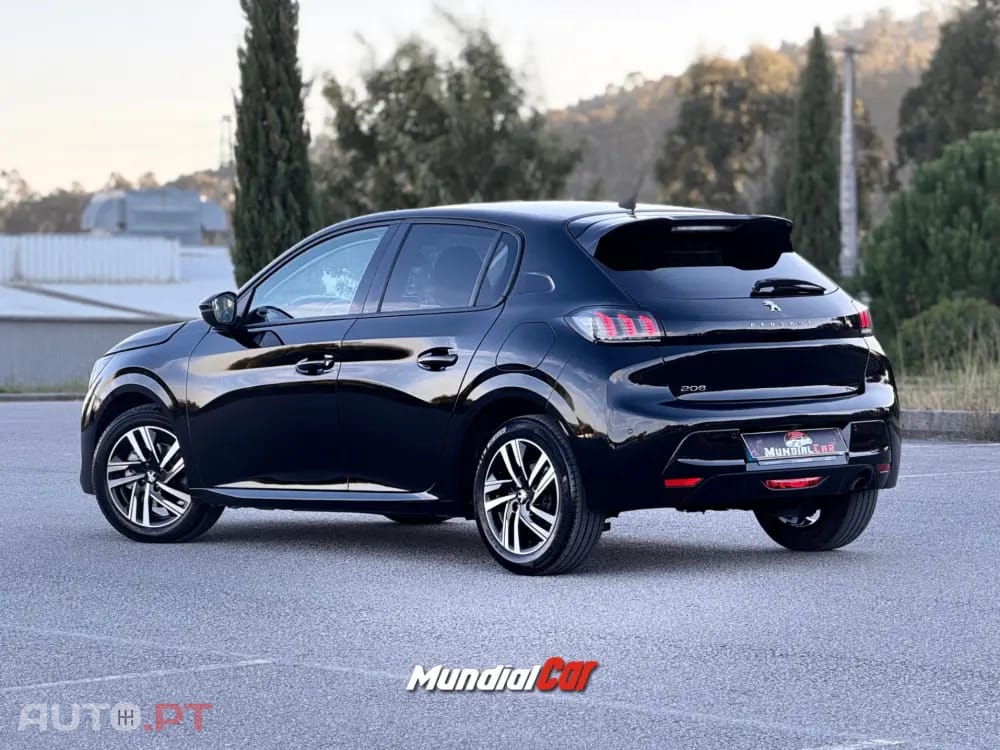 Peugeot 208 1.2 PureTech Allure Pack EAT8