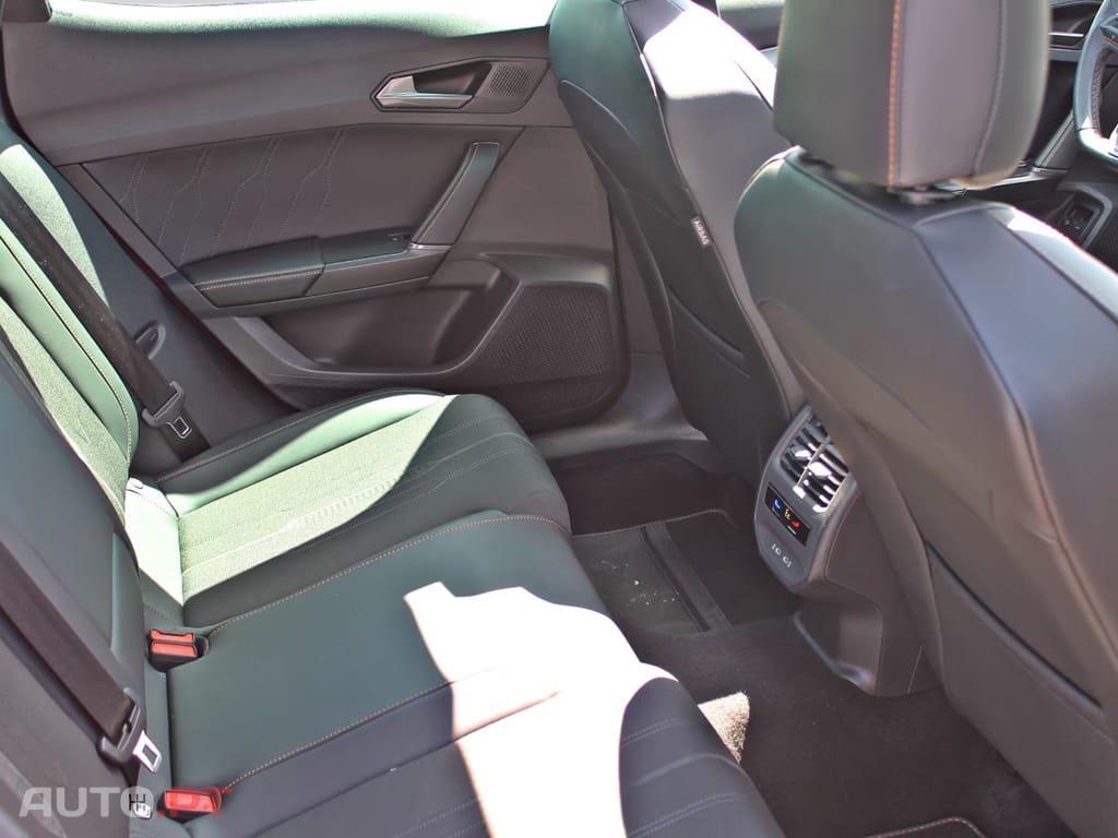 Cupra Formentor eHybrid I.V.A DEDUTIVEL 