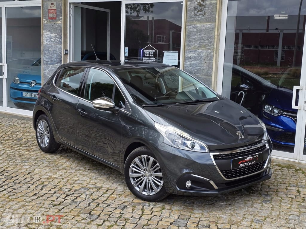Peugeot 208 1.2 PureTech Allure EAT6
