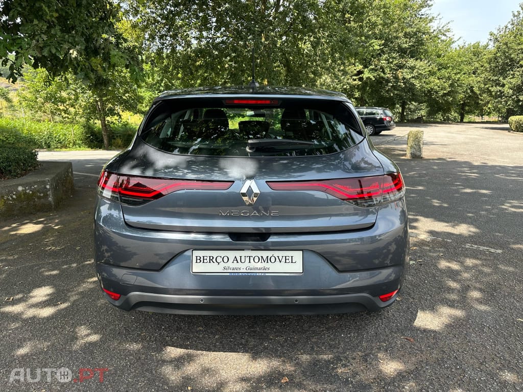 Renault Mégane 1.5 Blue dCi Intens EDC