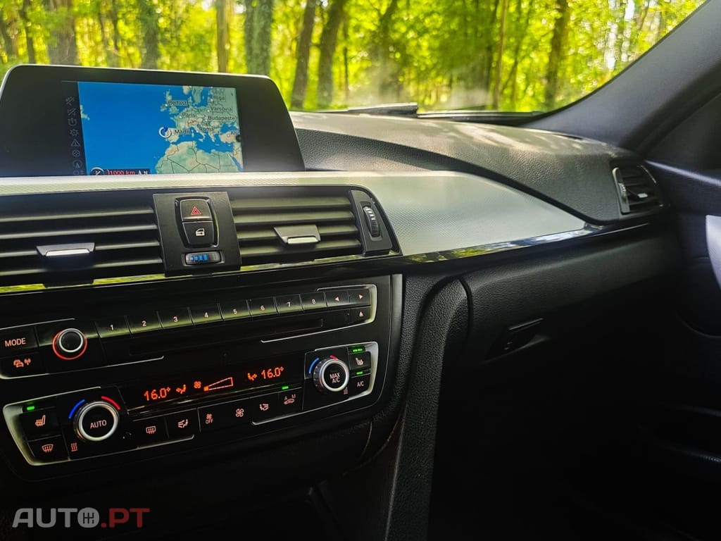 BMW 318 d Touring Edition M Sport Shadow