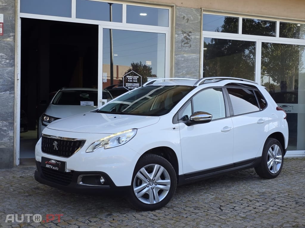 Peugeot 2008 1.2 PureTech Active