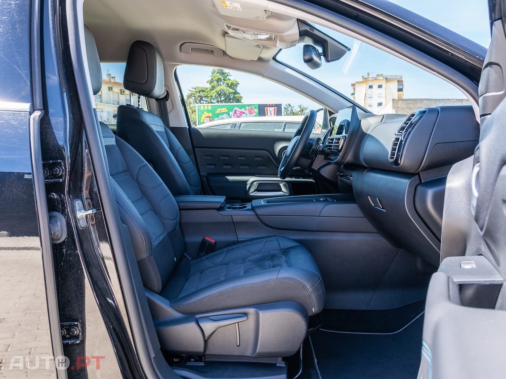 Citroen C5 Aircross 1.6 Hybrid Shine e-EAT8