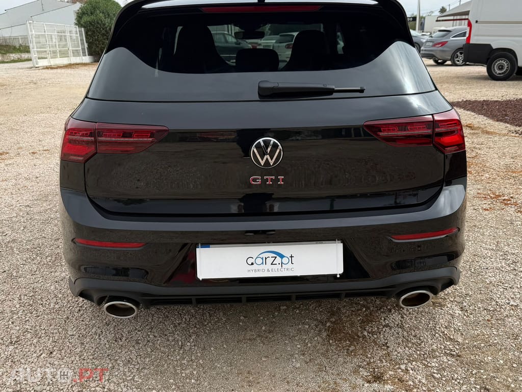 Volkswagen Golf GTI