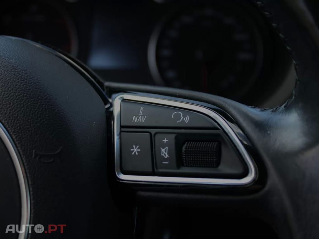 Audi A3 1.6 TDI Business Line Attraction Ultra