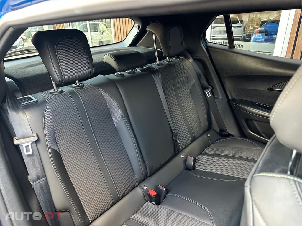 Peugeot 2008 1.5 BlueHDi GT Line