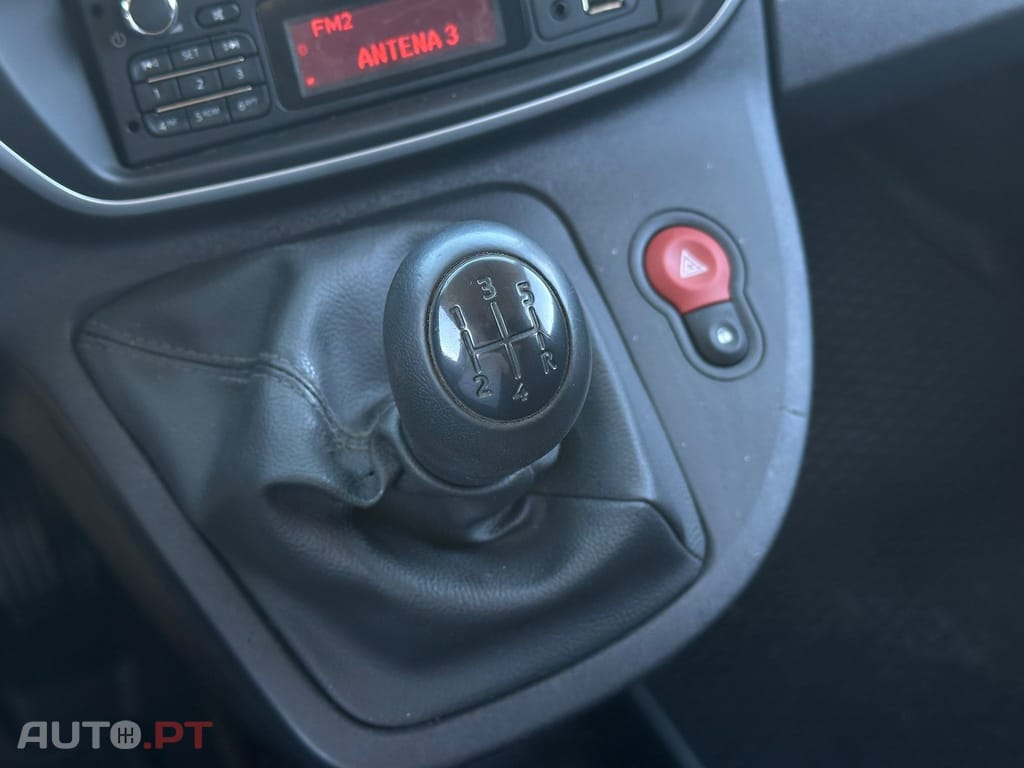 Renault Kangoo Outro