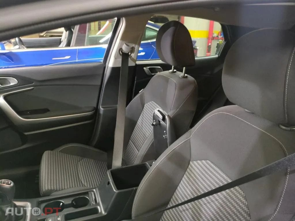 Kia Xceed 1.0 T-GDI Drive