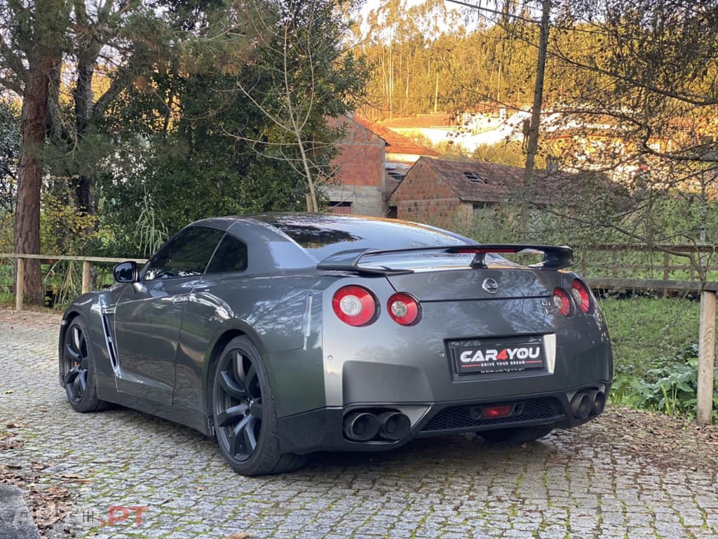 Nissan GT-R 3.8 V6 Premium Edition