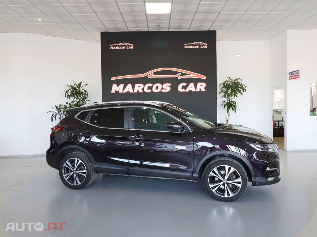 Nissan Qashqai 1.5 dCi N-Connecta 18 RS
