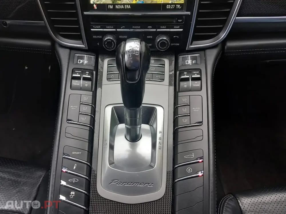 Porsche Panamera Platinum Edition