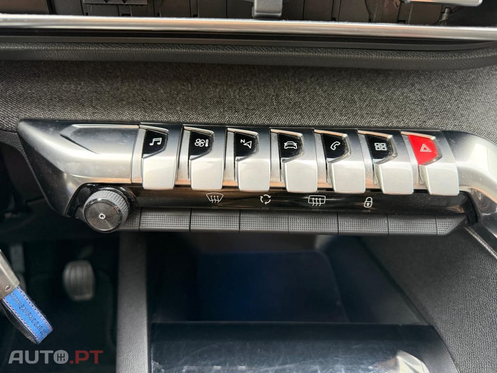 Peugeot 3008 1.5 BlueHDi Allure