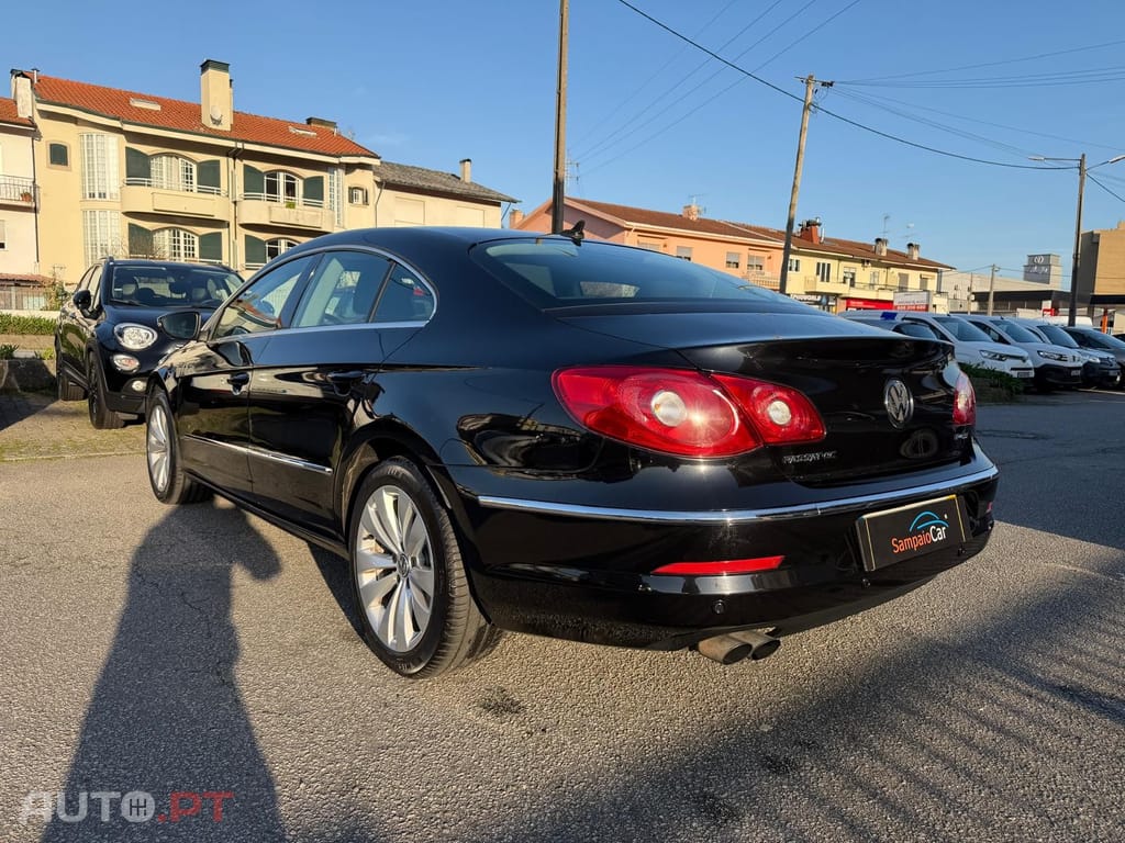 Volkswagen Passat CC 2.0 TDi
