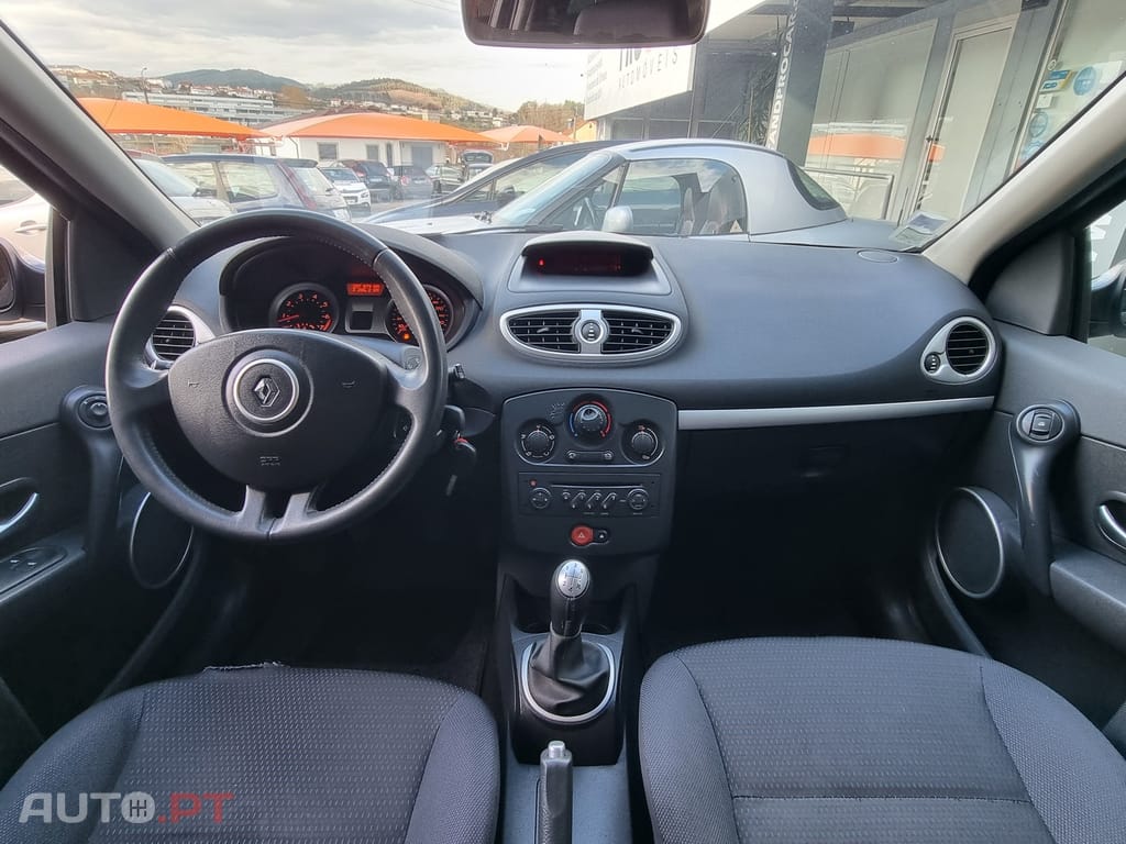 Renault Clio 1.2 16V Confort