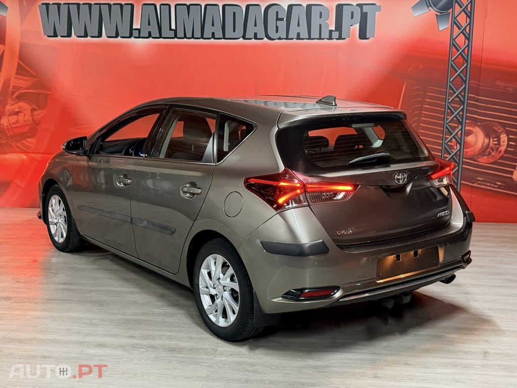 Toyota Auris 1.2T Comfort+Navi