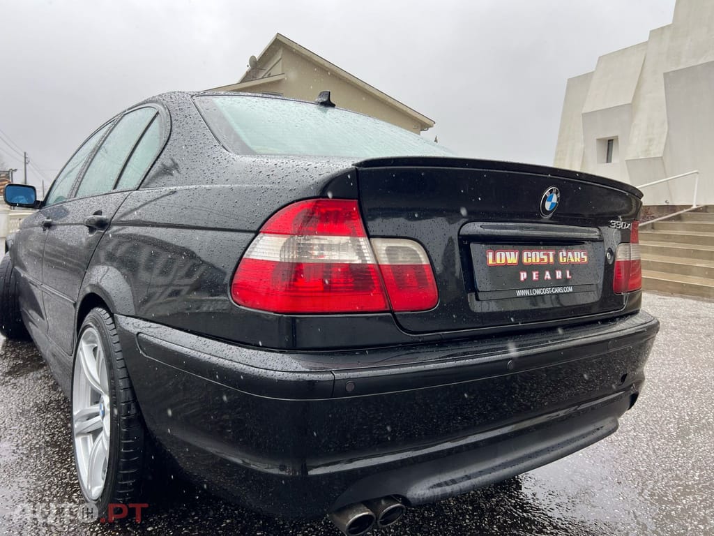 BMW 330 iX