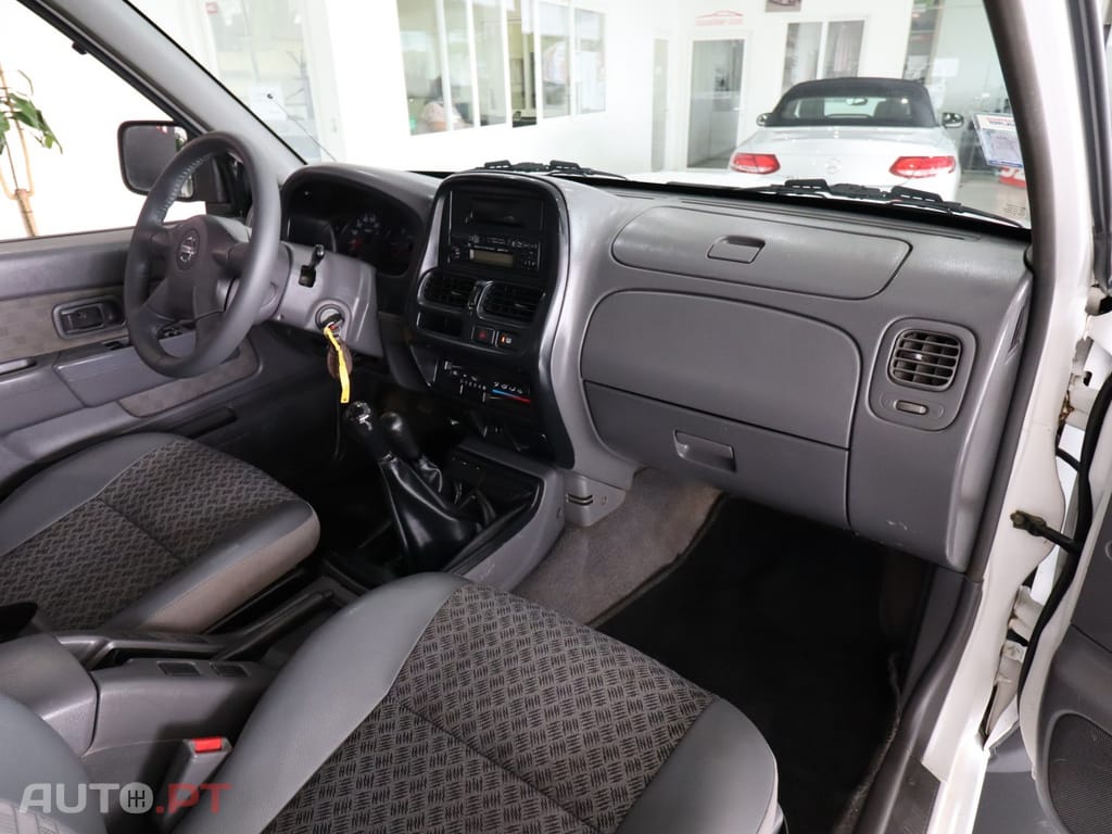 Nissan Navara 2.5 d
