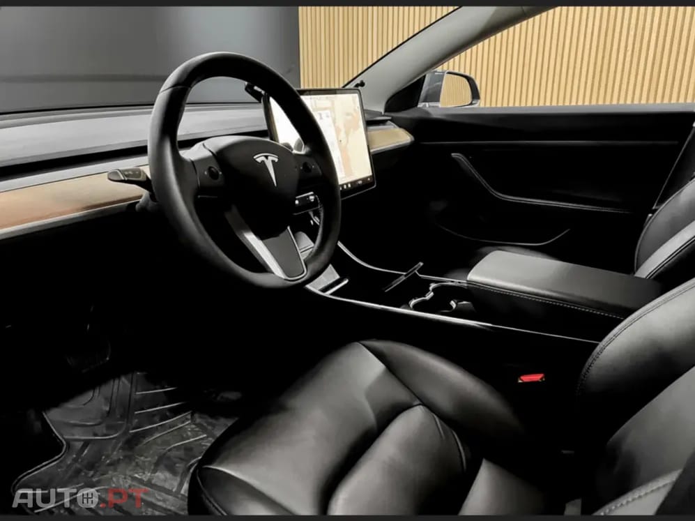 Tesla Model 3 Long Range Tração Traseira Premium