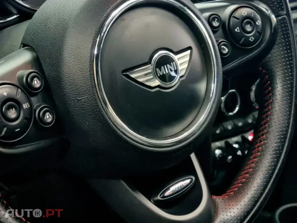 MINI Cooper Cooper S Auto Desportiva