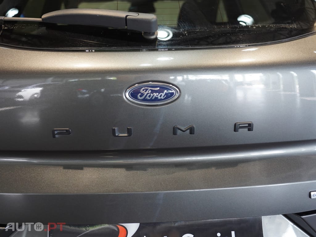 Ford Puma 1.0 EcoBoost mHEV ST-Line