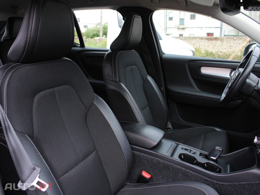 Volvo XC40 2.0 D3 Momentum Plus Geartronic