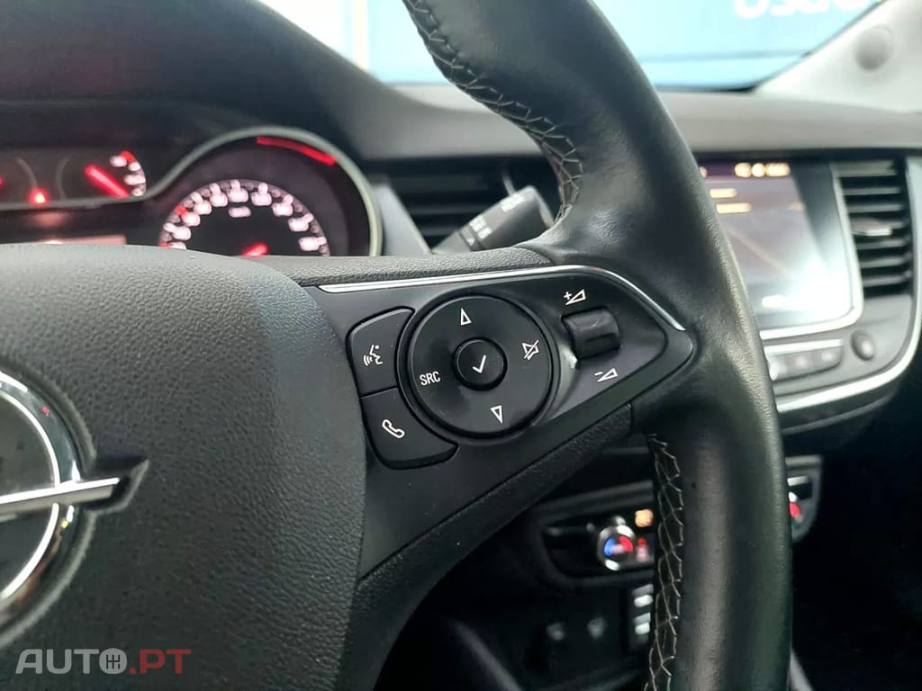 Opel Crossland 1.2 T Design & Tech
