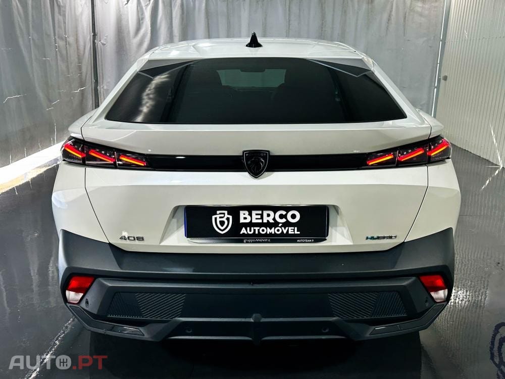 Peugeot 408 1.6 Hybrid GT e-EAT8
