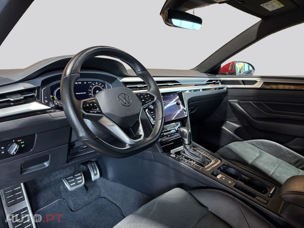 Volkswagen Arteon 1.4 eHybrid SB. R-Line I.V.A DEDUTIVEL 