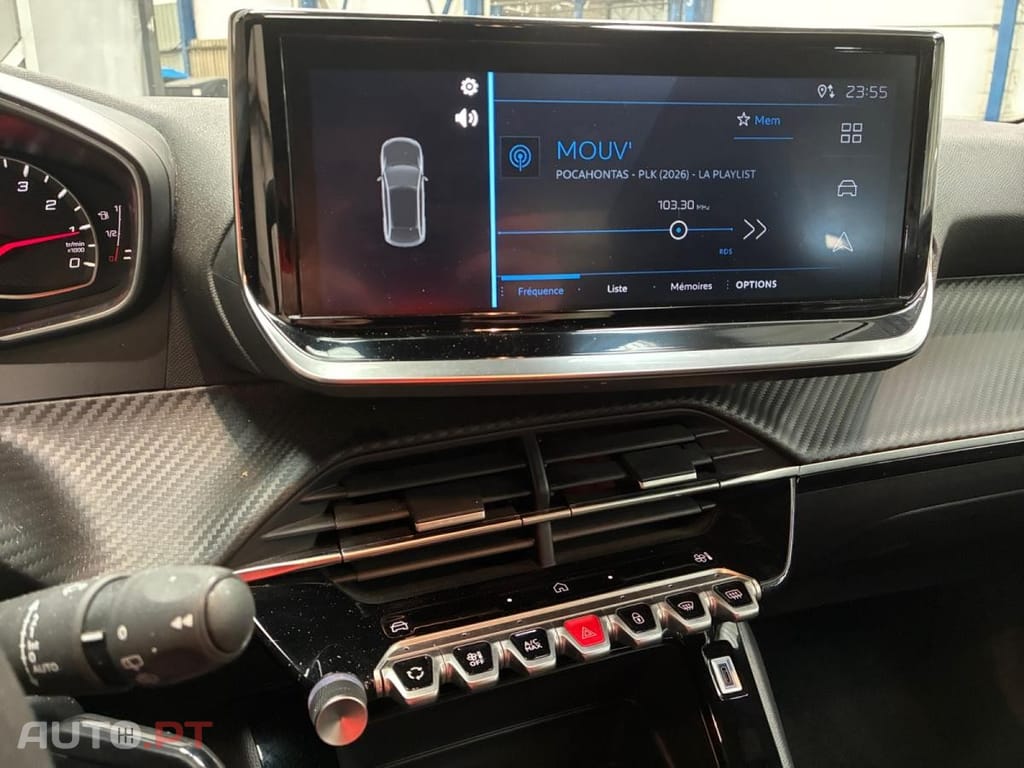 Peugeot 2008 1.2 PureTech Style