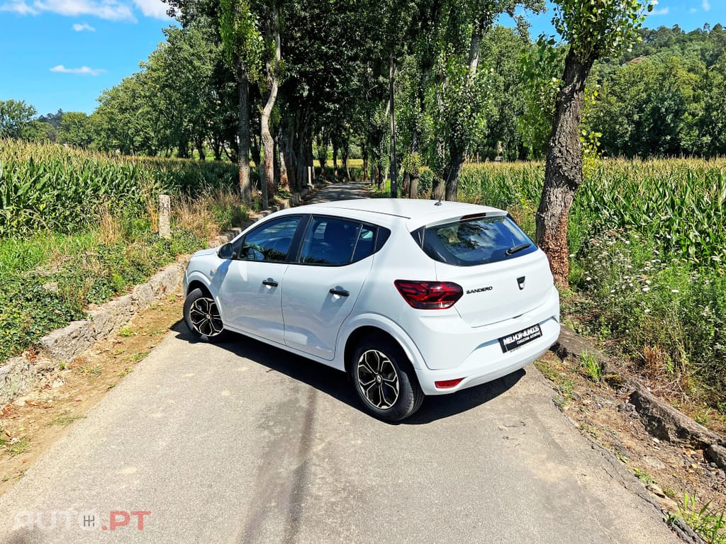 Dacia Sandero 1.0 ECO-G Essential Bi-Fuel