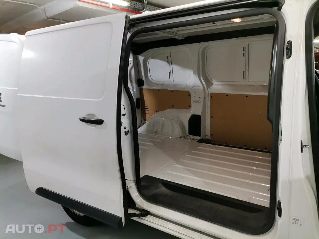 Peugeot Expert 1.6 BlueHDi L2H1 Premium