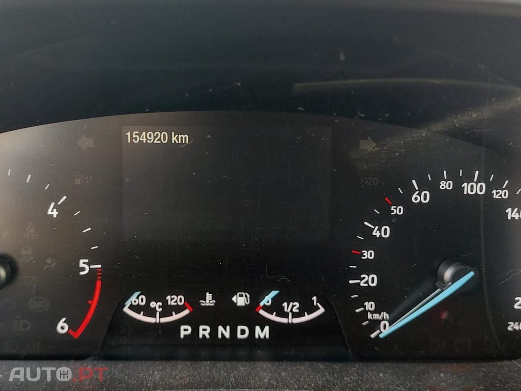 Ford Focus 1.5 TDCi ECOBlue Titanium Aut. — fotografia 6