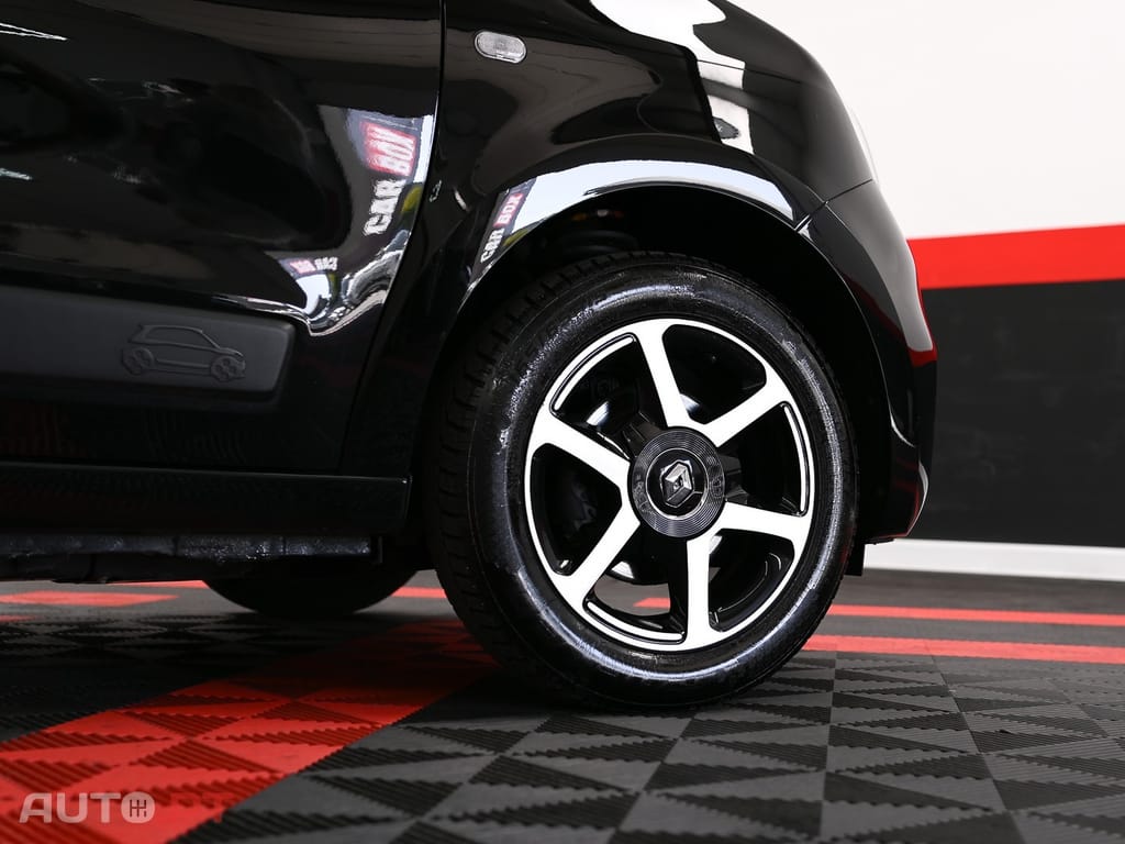 Renault Twingo TCE 90 Signature