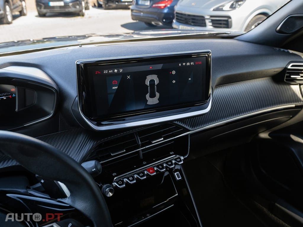 Peugeot 2008 1.2 PureTech Allure