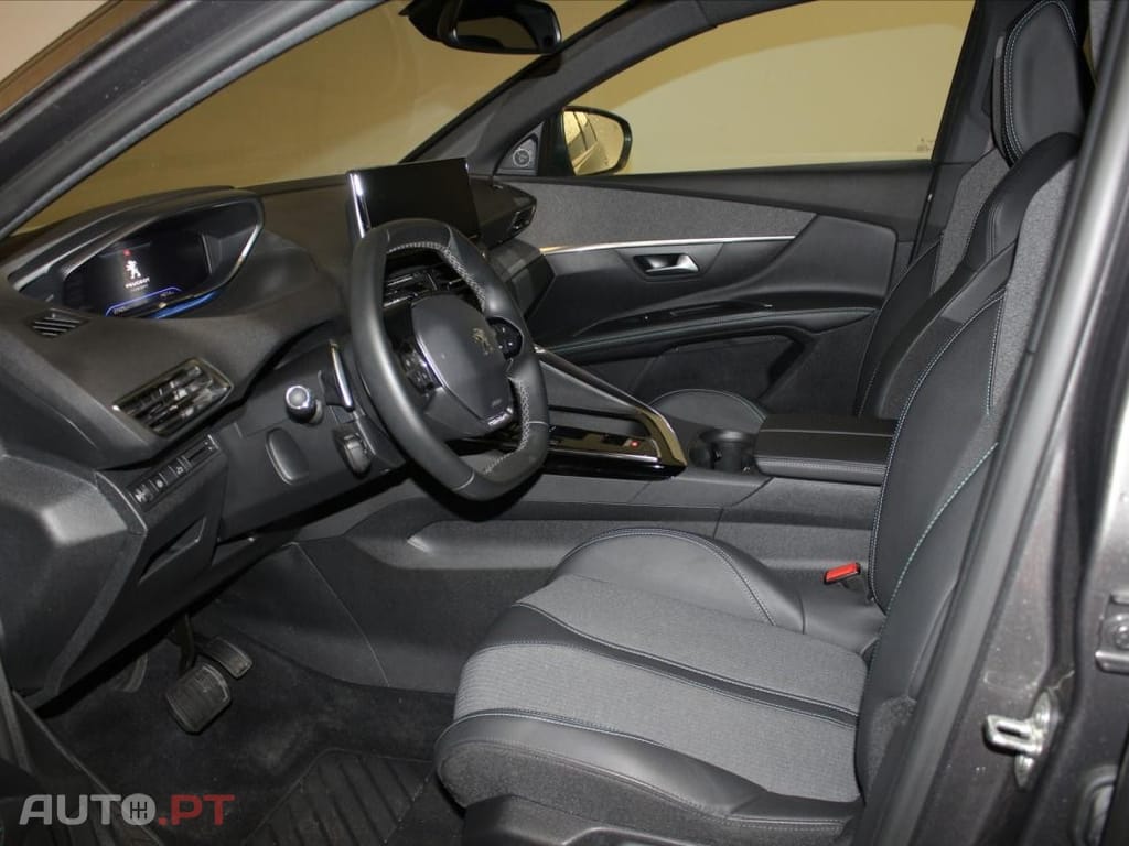 Peugeot 5008 1.5 BlueHDi Allure Pack EAT8
